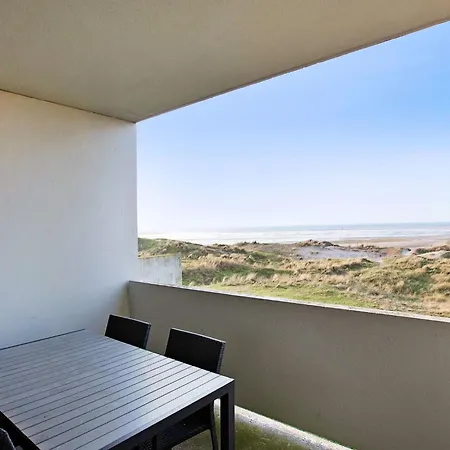 4 Person On A In Fan Fanø