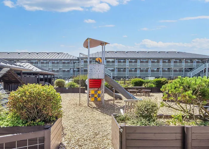 In With Free Water Park Access *